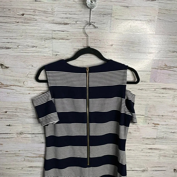 Ronni Nicole striped dress midi navy gray size 6 - Picture 7 of 11